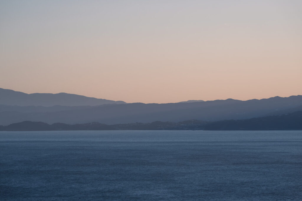 吾妻山　二ノ宮　海　山　夕焼け