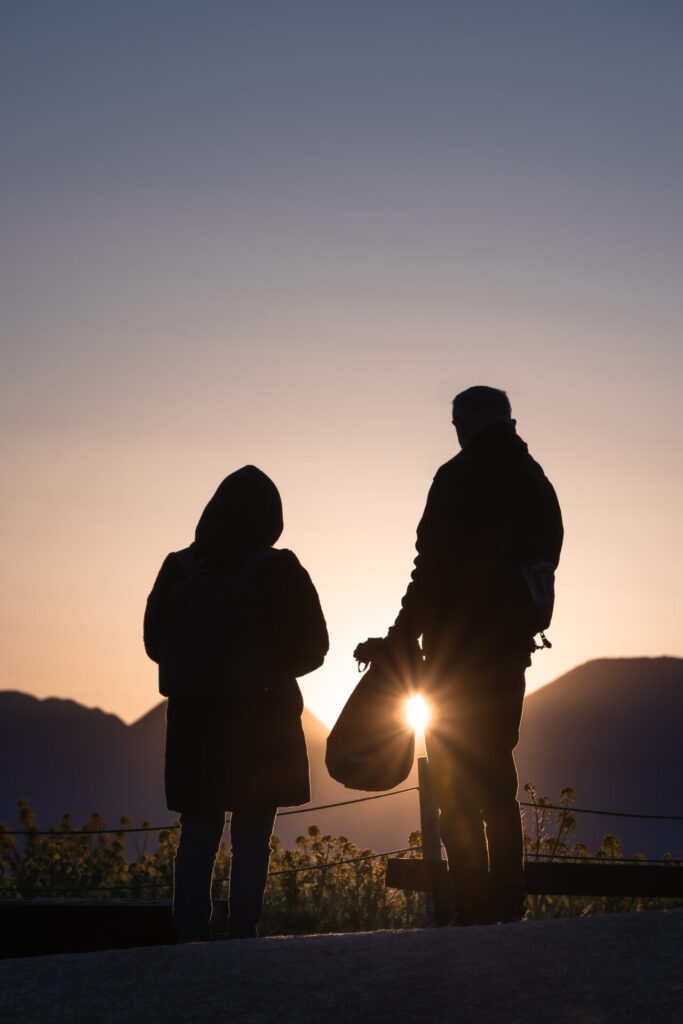 吾妻山　二ノ宮　菜の花　夕焼け